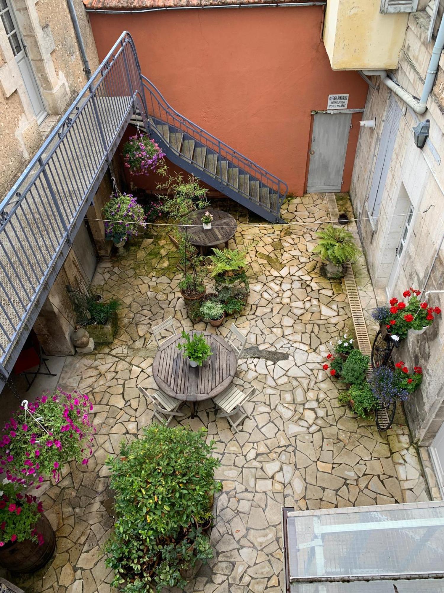 Repos à Ribérac B&B Exterior foto